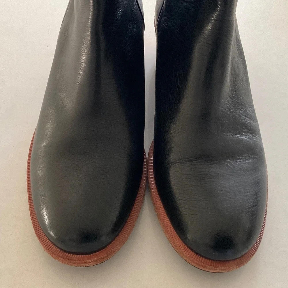 KORK-EASE Kayden Booties Black Leather Size 6 LIKE NEW